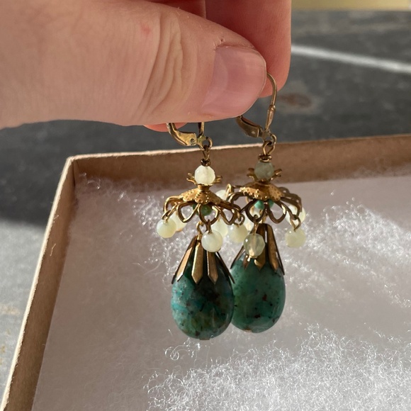 Sundance Catalog Dangling Pendant Earrings with blue-green stones and beads - Picture 5 of 6